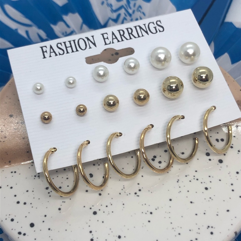 New Earring Set - Picture 8 of 10